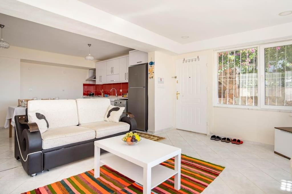 Bodrum Burcu Residence, Magnificent Sea View, Cozy, Free Otopark, Free Wifi Exterior photo