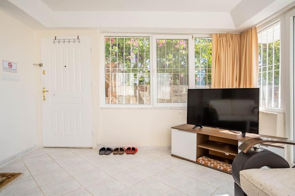 Bodrum Burcu Residence, Magnificent Sea View, Cozy, Free Otopark, Free Wifi Exterior photo